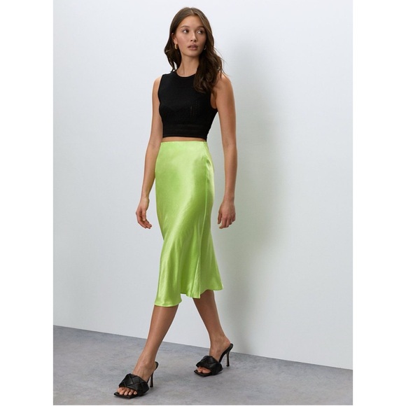 Aritzia Dresses & Skirts - Babaton midi slip skirt Pistacchio green? 6